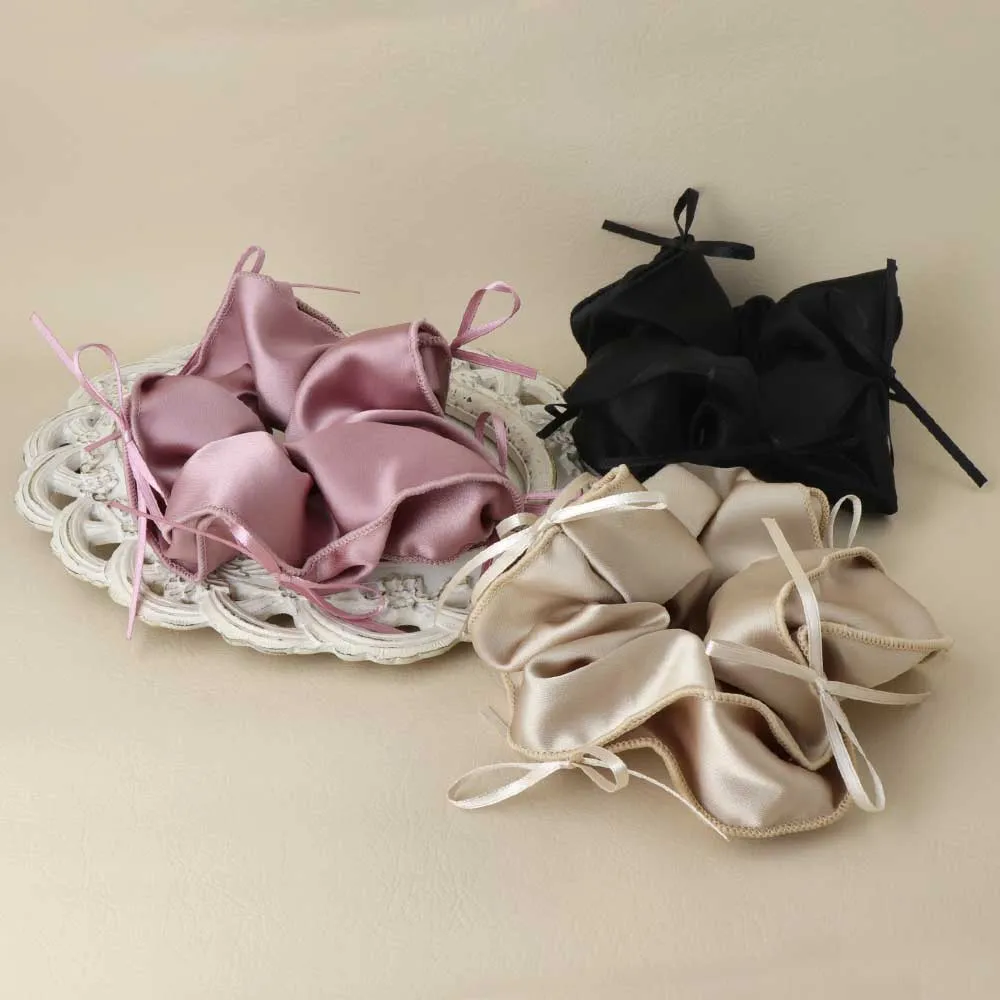 Bowknot Detail Hair Scrunchie