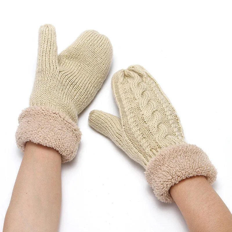 Fluffy Fleece Lined Solid Color Chunky Cable Knit Mittens