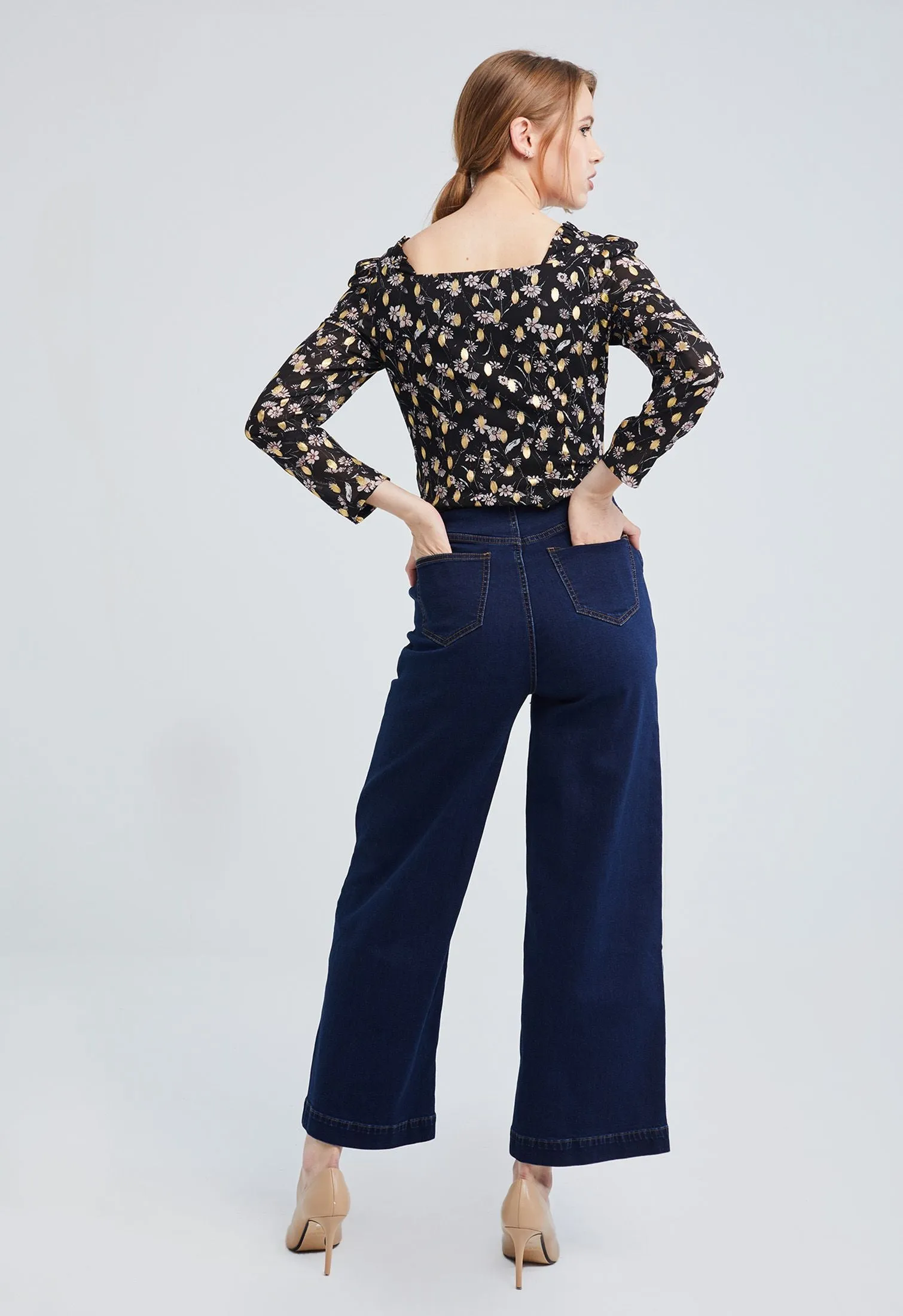 High-waist Wide Flare Jeans