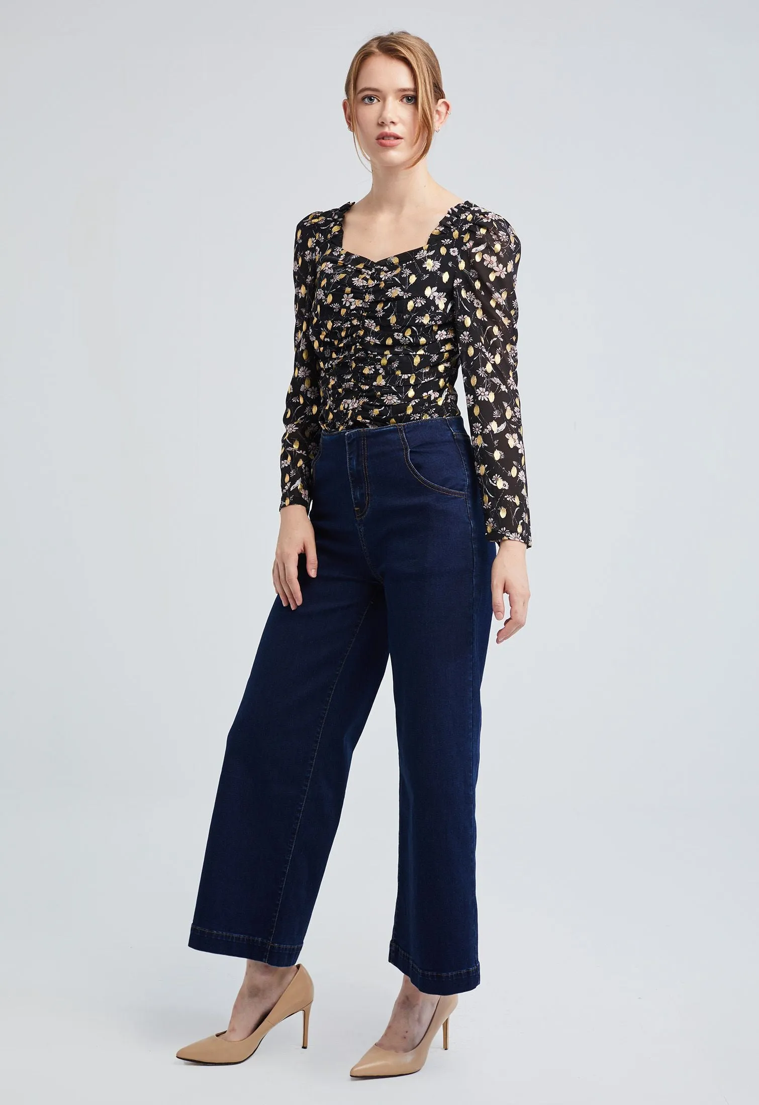 High-waist Wide Flare Jeans