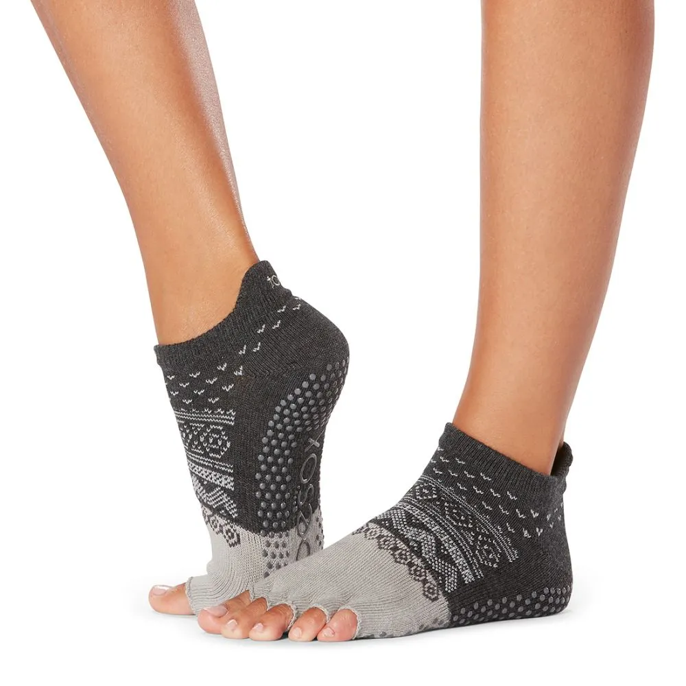 Low Rise Half Toe Grip Socks - Wintertide (Barre / Pilates)