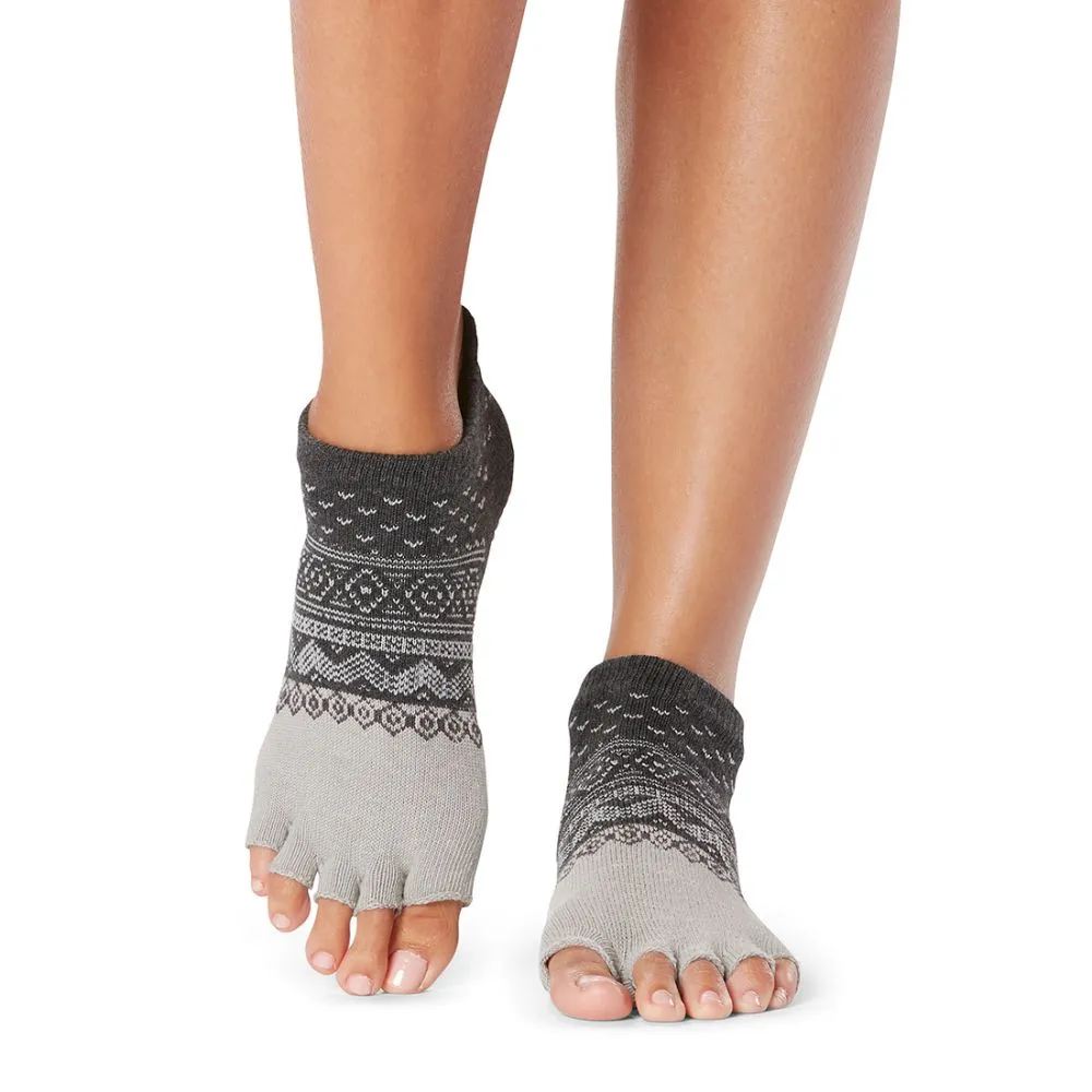 Low Rise Half Toe Grip Socks - Wintertide (Barre / Pilates)