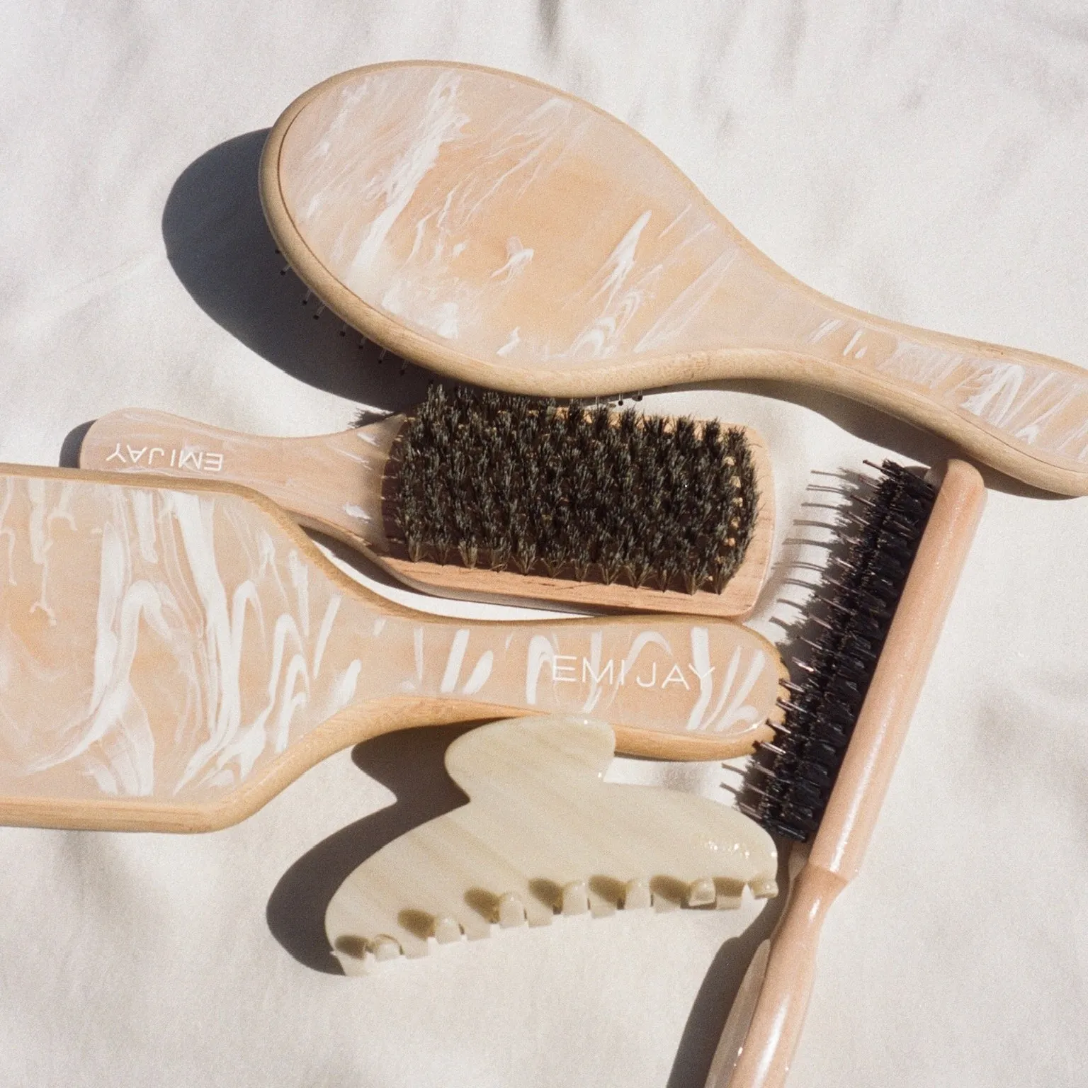 Mini Boar Bristle Brush in Leche