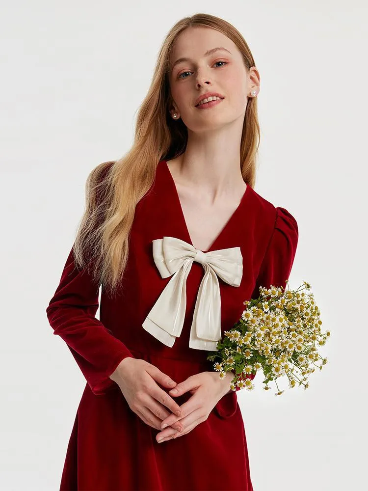 Red Velvet Mini Dress With Detachable Bowknot