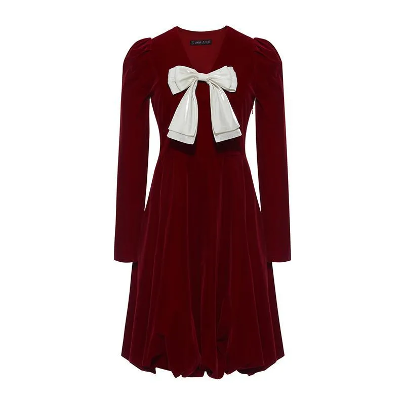 Red Velvet Mini Dress With Detachable Bowknot