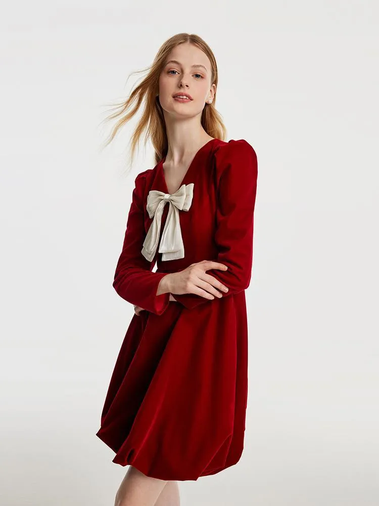 Red Velvet Mini Dress With Detachable Bowknot