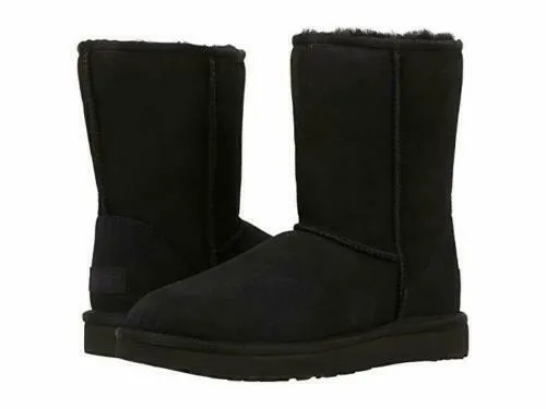 UGG Women's Classic Short II