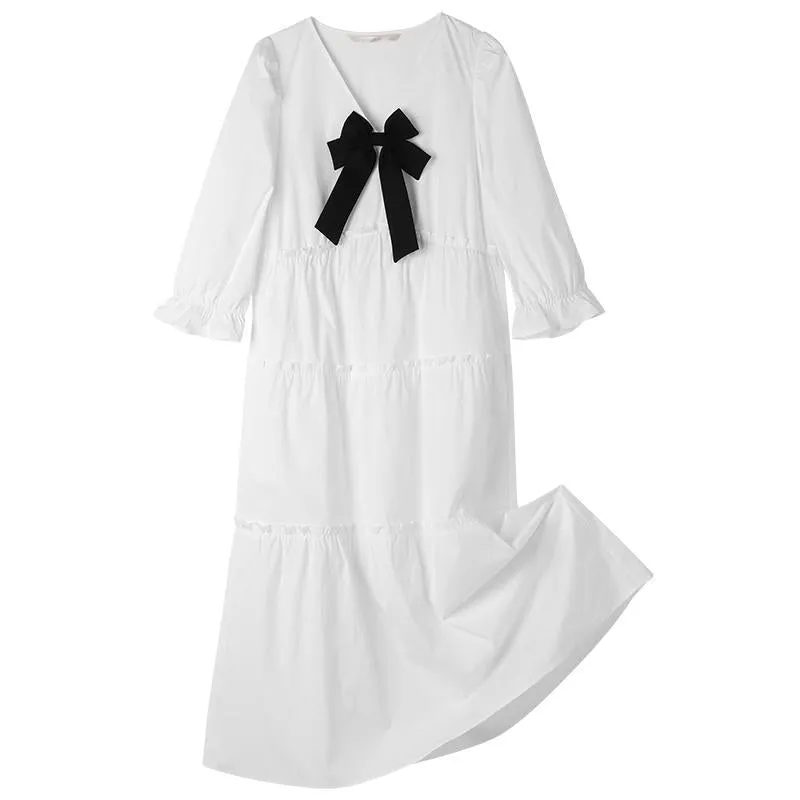 V-Neck 
Detachable Bowknot Maxi Dress